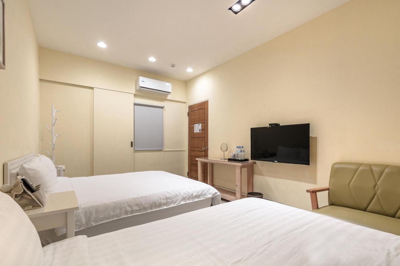 Sommer 19 B&B Luodong Luaran gambar